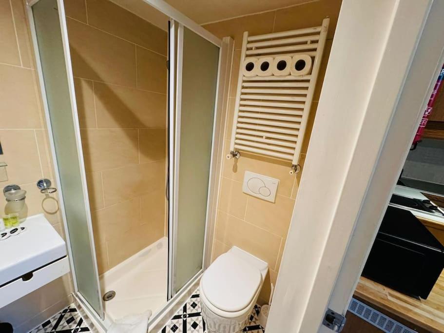 Apartment Trio's Haven In Portebello Road *