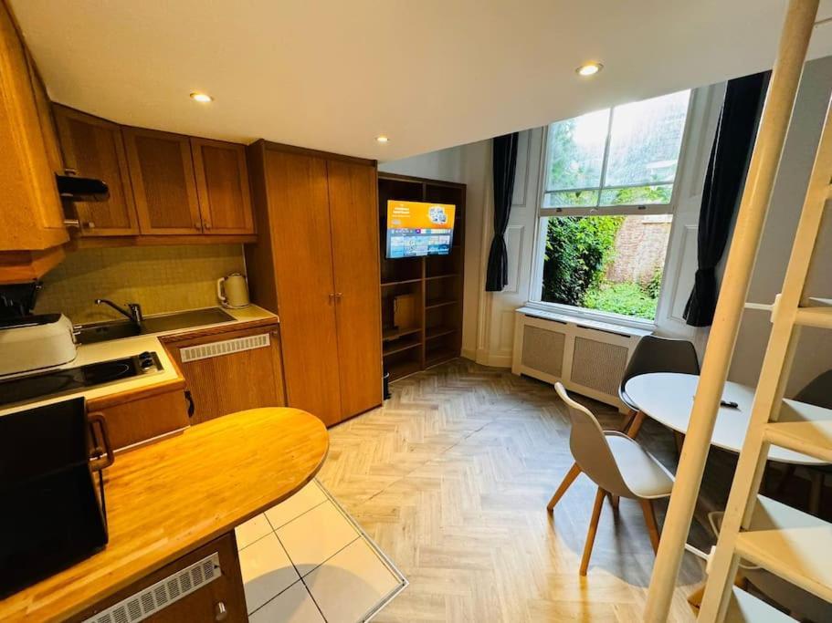 Trio's Haven In Portebello Road Apartment London