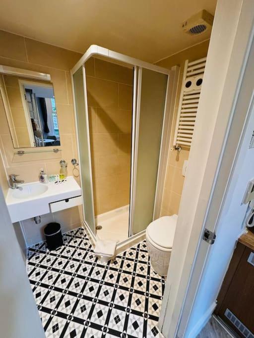 Trio's Haven In Portebello Road Apartment London